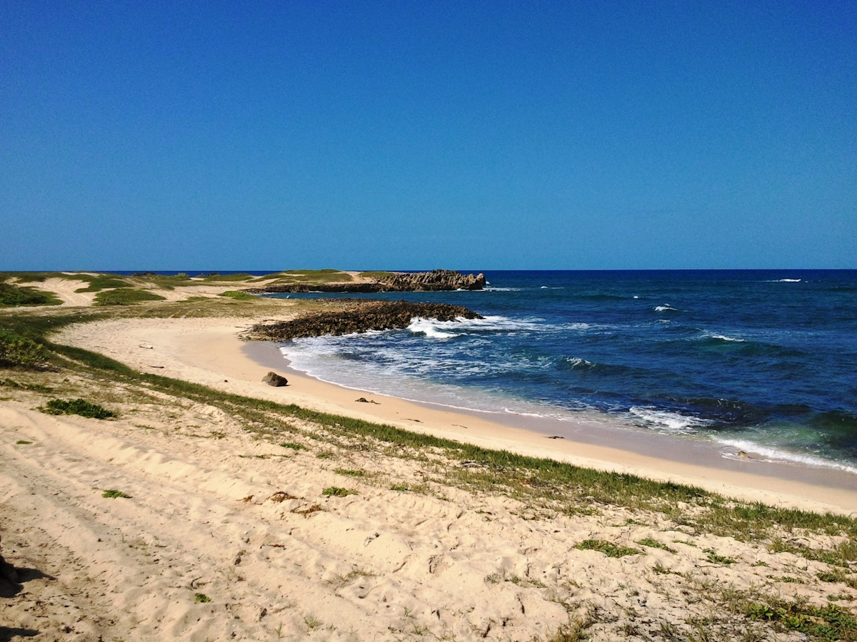 kahuku_I_I_beach_west